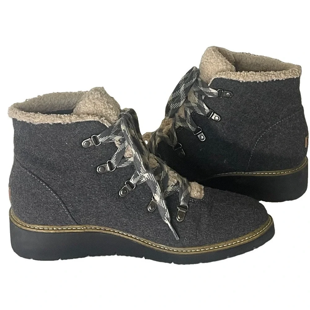 Dr. Scholl's So Cozy Women 8.5 Waterproof Gray Hiker Boots Sherpa Wedge EU 38.5